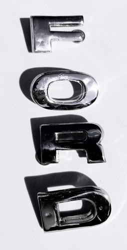 Emblema Letras Ford Pickup1980,1981,1982,1983,1984,1985,1986 Foto 2