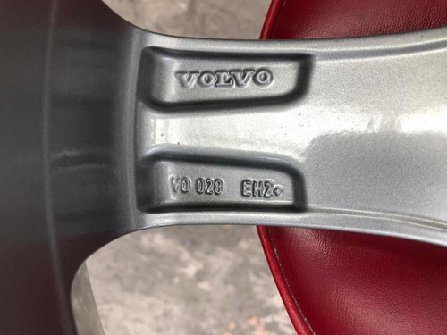 Rin Volvo C30 C70 S40 V50 2009-2013 R18 5/108 Original Foto 4