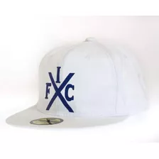 Gorra Plana Independiente Blanca Escudo 