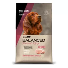 Alimento Vitalcan Balanced Exclusive Recipe Para Perro Adulto Todos Los Tamaños Sabor Cerdo Y Arroz En Bolsa De 15kg