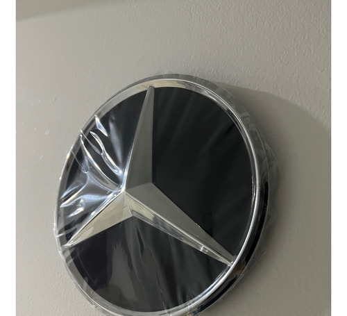 Nuevo Logo Emblema Parrilla Persiana Mercedes Benz  Glc Gle Foto 6