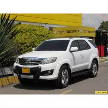 Toyota Fortuner 2.7l 4x2 At