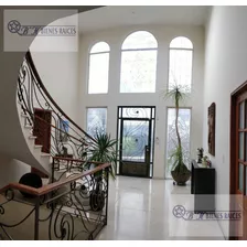 Casa En Venta, Tecamachalco Espectacular Residencia Con Vista. Oportunidad