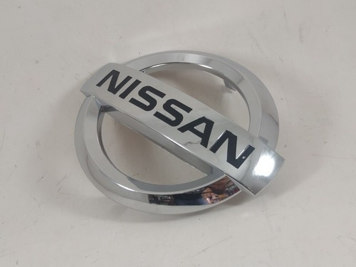 Emblema Parrilla Nissan Versa 2015 2016 2017 2018 2019 Foto 5