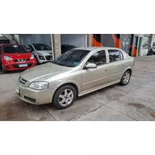 Chevrolet Astra Gl 2.0 Nafta Año 2007