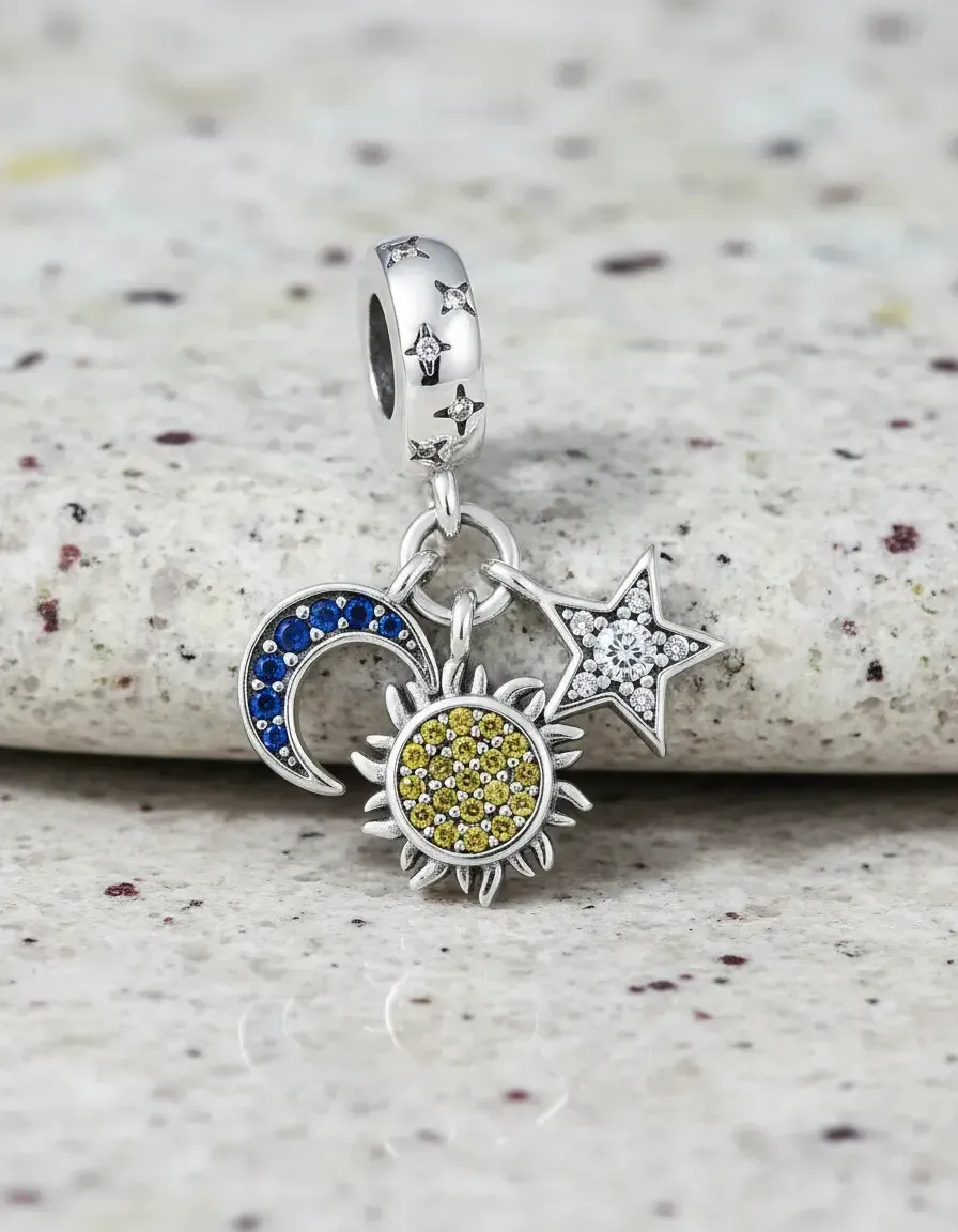 Dije Charm Ixchel Para Pulsera O Collar Sol Luna Estrella Plateado