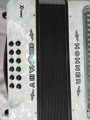 Primera imagen para búsqueda de acordeon