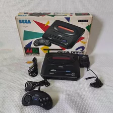 Mega Drive 2 Asiático Raro Na Caixa 