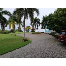 For Sale Villa En Cabrera Maria Trinidad Sanchez Con 5 Habitaciones Y Casa Empleado 