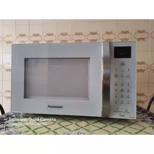 Micro-ondas Panasonic 32l Semi Novo 110vt. Cor Branco