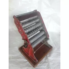 Antiga Máquina Manual De Macarrão Em Alumínio. Sem Manivela.