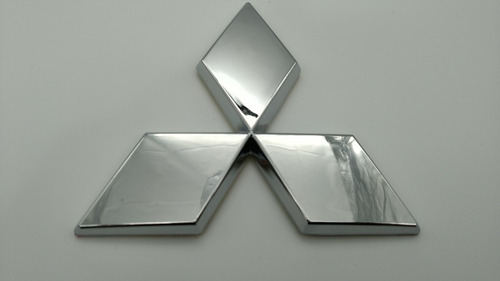 Foto de Mitsubishi Sportero Emblema 