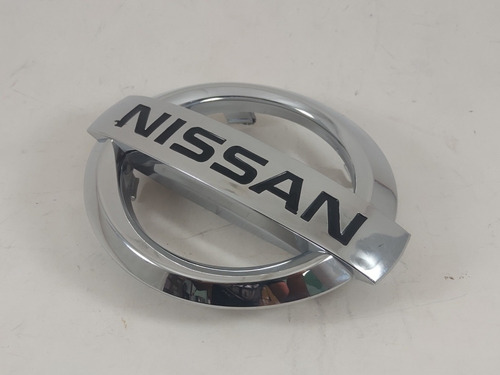 Emblema Parrilla Nissan Sentra 2004- 2012 Foto 4