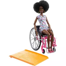 Boneca Negra Barbie Fashionista Cadeira De Rodas
