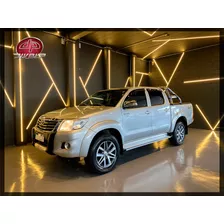 Toyota Hilux 4x4 Suv