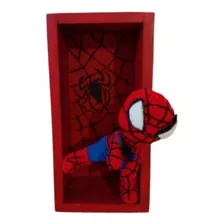 Box Decorativa Con Amigurumi De Spiderman Hecho A Mano