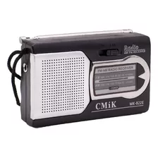 Radio De Mano Cmik Am/fm Con Altavoz Incorporado Mk-822e