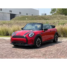 Mini Cooper Convertible Iconic 2024