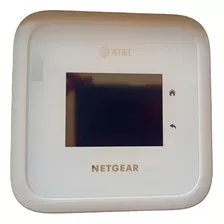 Router Netgear Nighthawk M6
