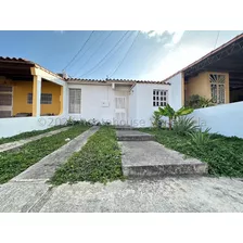 José Trivero Vende Espectacular Casa Ubicada En Excelente Zona De Cabudare