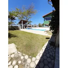 Casa Com Piscina, Na Frente Da Praia E Mobiliada