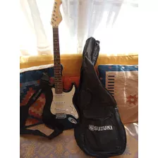 Guitarra Eléctrica Suzuki Stratocaster 
