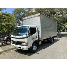 Hino 300 Dutro Max Furgon 2010