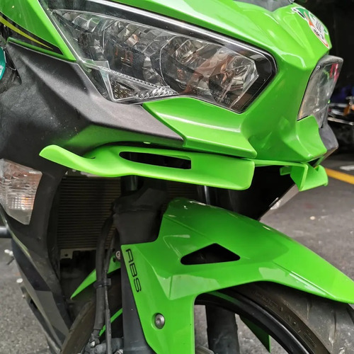Alern Winglet Kawasaki Ninja 400 Tipo Fibra Carbon, Verde Foto 6
