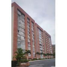 Apartamento En Venta En La Urbanización El Encantado Conjunto Residencial Auyantepui. K.m