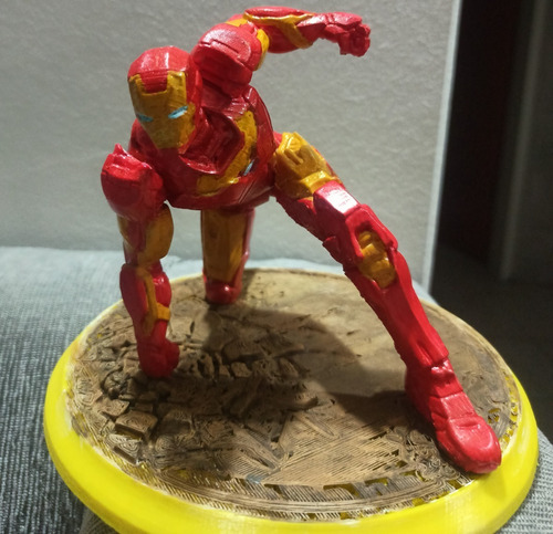Figura 3d Iron Man En Pose De Batalla