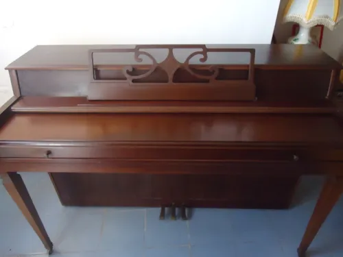 Segunda imagen para búsqueda de piano vertical