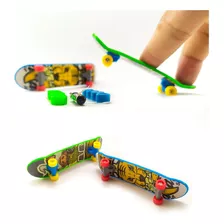 Kit 2 Brinquedo Skate De Dedo Com Lixa Tech Fingerboard Mini