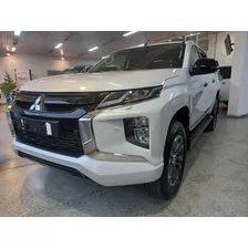 Mitsubishi L200 Black Edition 4x4 At 2.4 Turbo Diesel 0 Km. 