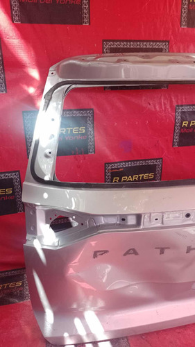 Quinta Puerta Nissan Pathfinder 2020,2021,2022,2023 Foto 3