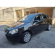 Polo Sedan 1.6 Completo Ano 2012