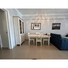 En Venta Apartamento De 2 Pisos Con 200mts En Miramar, Distrito Nacional