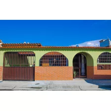 Casa En Venta Con 3 Anexos Castillejo Guatire Estado Miranda