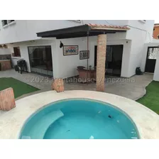 Townhouse Venta Con Jacuzzi Piedra Pintada Trigal Norte Valencia Carabobo Lf24-13394