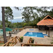 Hermosa Villa En Jarabacoa En Venta 