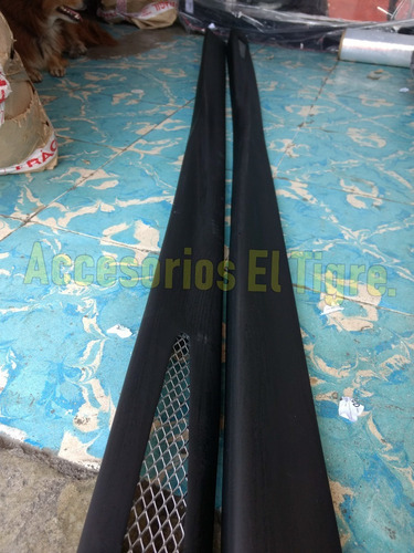 Estribos Platina Nissan Platina Spoiler Laterales Par Clio  Foto 5