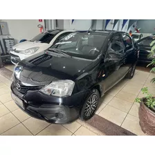 Toyota Etios Sedán 2018 1.5 16v Xs 4p