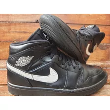 Tenis Jordan Retro 1 Black 26.5cm Originales Usados 