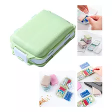 Pastillero Organizador De Pastillas Con División Mini Maleta Color Verde