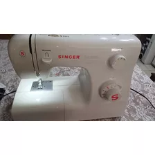 Maquina De Coser Singer 2250 Impecable