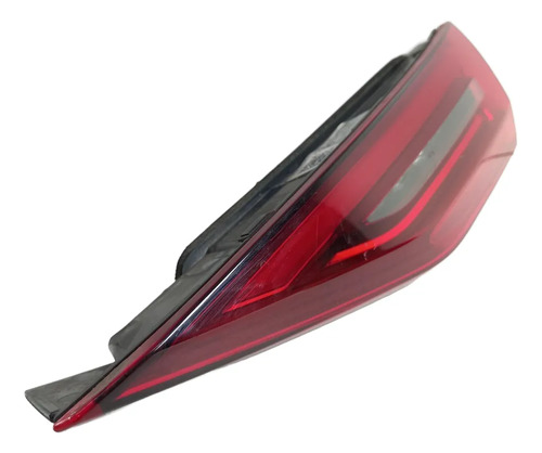 Lanterna Da Tampa Direita Audi A3 2022 2023 2024 8y0945308  Direito/passageiro Vermelho