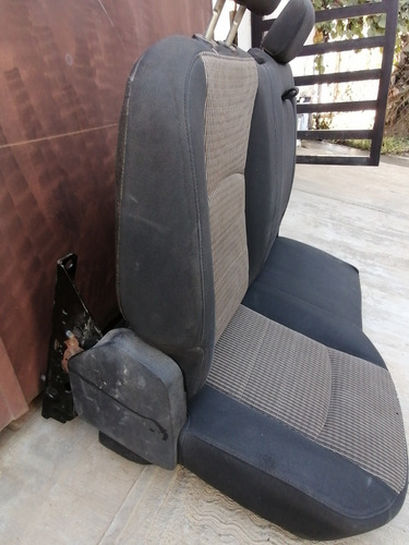 Asiento Trasero Doble Ram 2500 4 X 4 Doble Cabina 2010 Foto 4