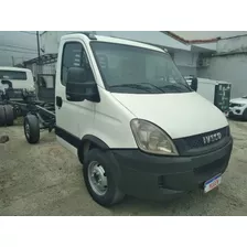 Iveco Daily 35s14 2018 Mugen Caminhões 