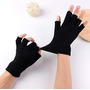 Primera imagen para búsqueda de guantes sin dedos