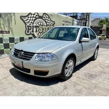 Volkswagen Jetta Clásico 2012 2.0 Gl Team R16 Mt