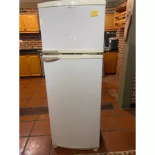 Heladera Whirlpool Arb 210 No Frost 
